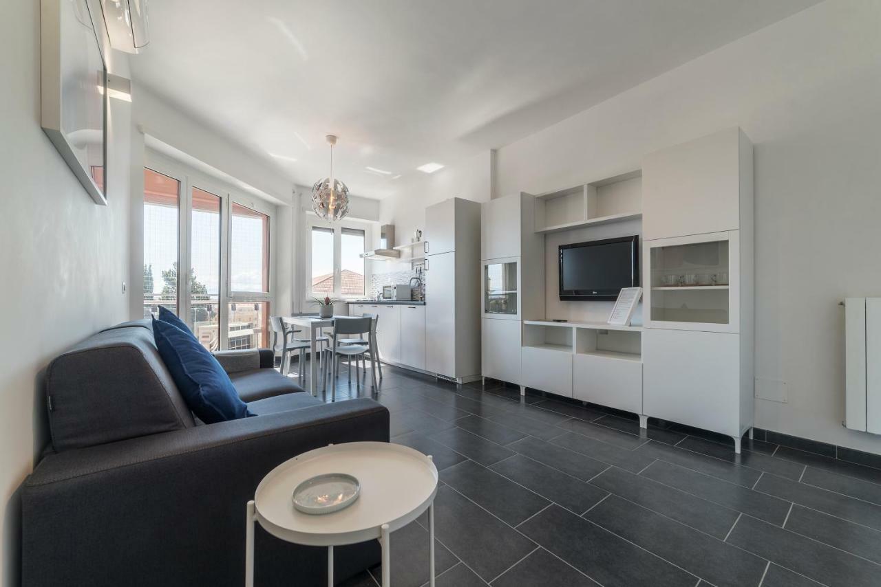 Nomentana White Apartments By Ghor Рим Екстер'єр фото